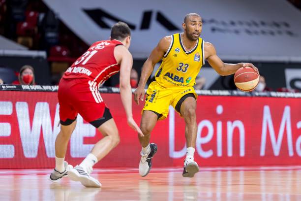 力和支持的 力和支持的