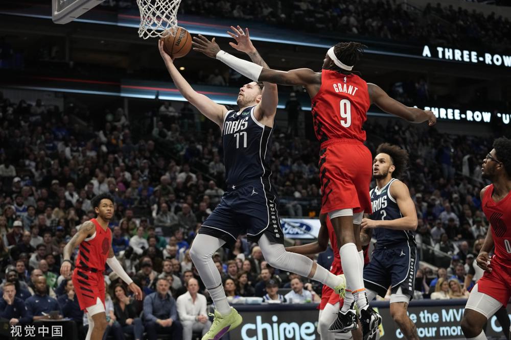 赛场上的 赛场上的