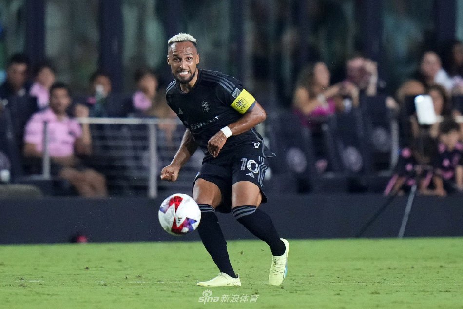 进入职业生 进入职业生