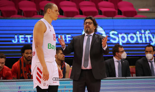 万多夫斯基 万多夫斯基